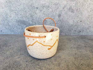Hanging Planter - Speckled Mountain