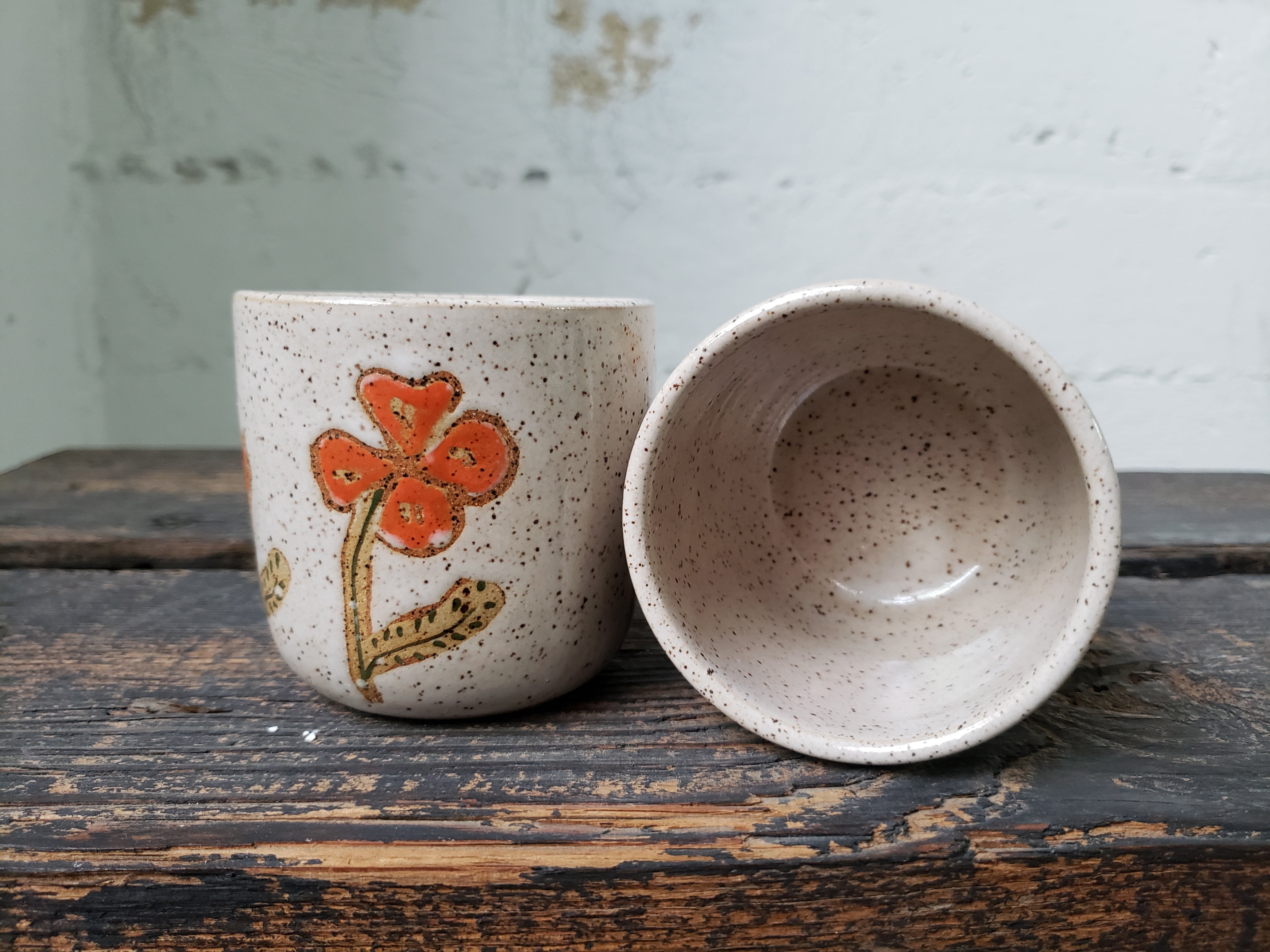 Tea Cup - Speckled Poppies