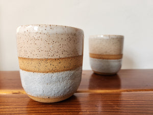 Tea Cup - Speckled White Texture Bands